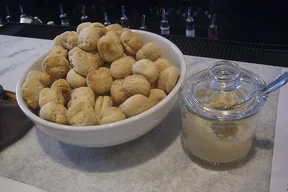 Oyster cracker